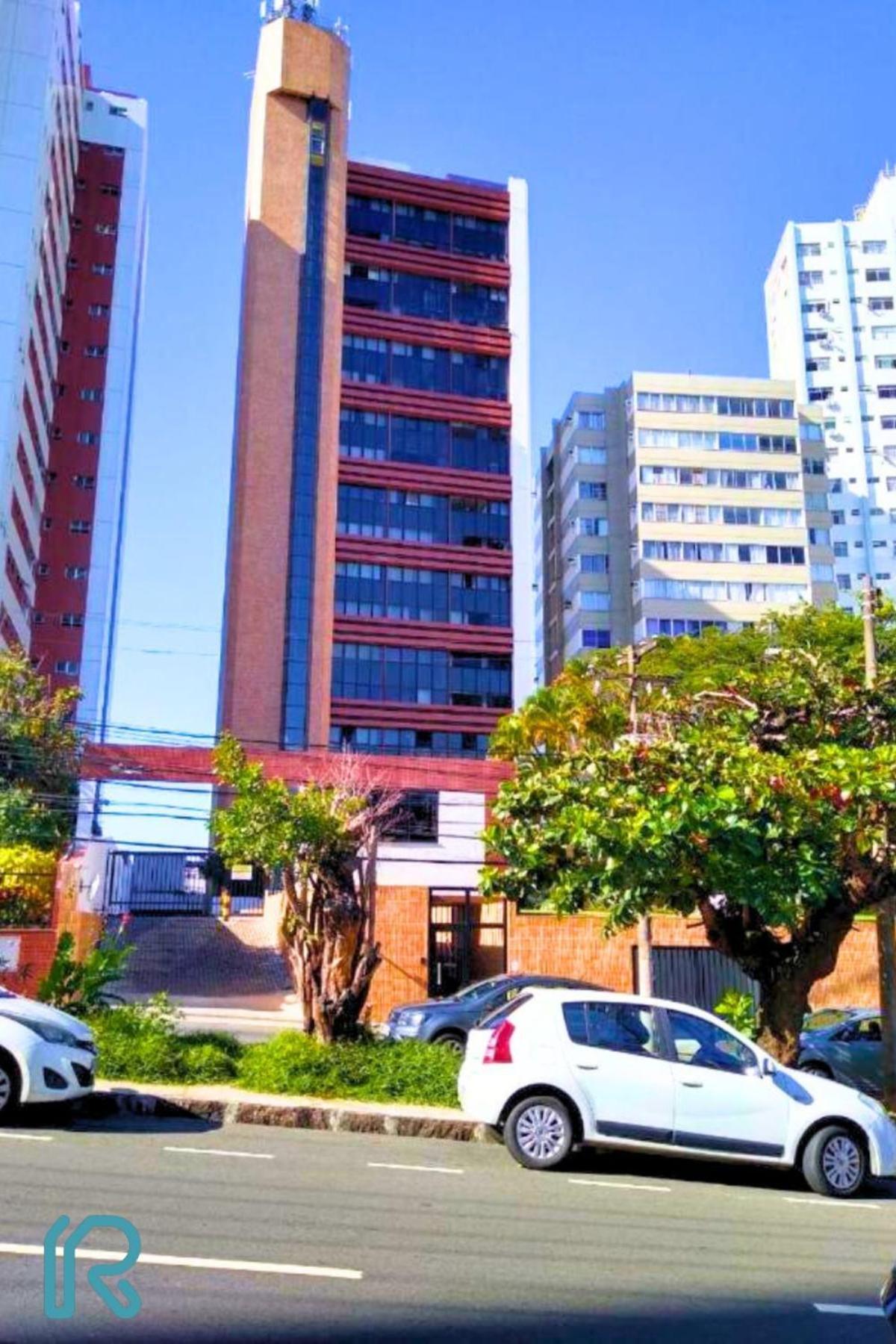 Lindo Apt Vista Mar Completo Com Piscina No Rooftop Do Edf, Proximo Ao Porto Da Barra Salvador Ngoại thất bức ảnh