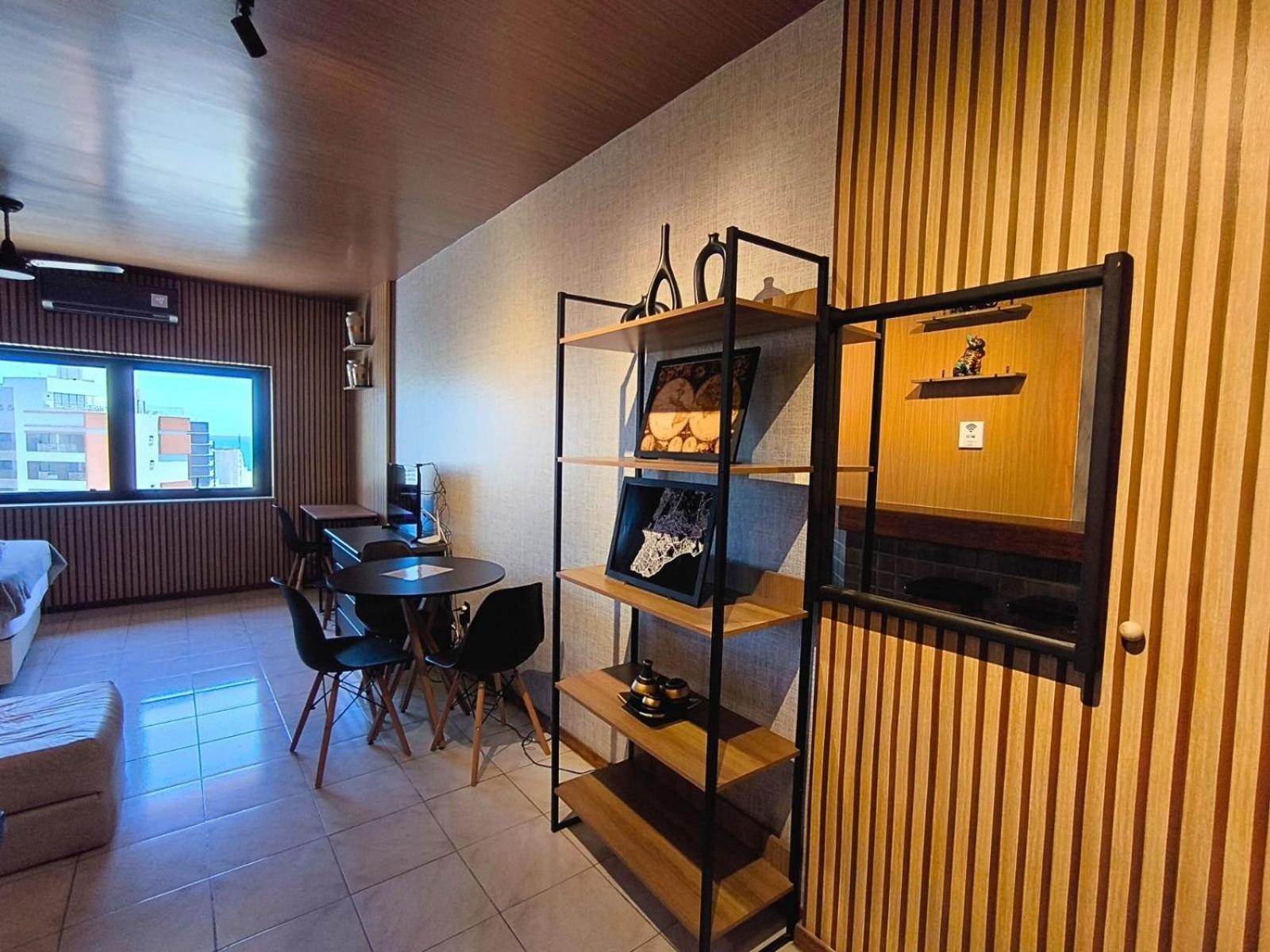 Lindo Apt Vista Mar Completo Com Piscina No Rooftop Do Edf, Proximo Ao Porto Da Barra Salvador Ngoại thất bức ảnh